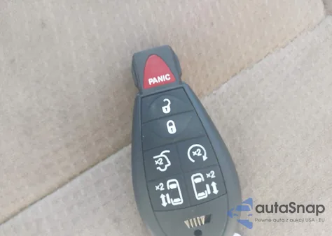 2016 Dodge Grand Caravan Sxt z USA, uszkodzony, nr VIN 2C4RDGCG5GR329547